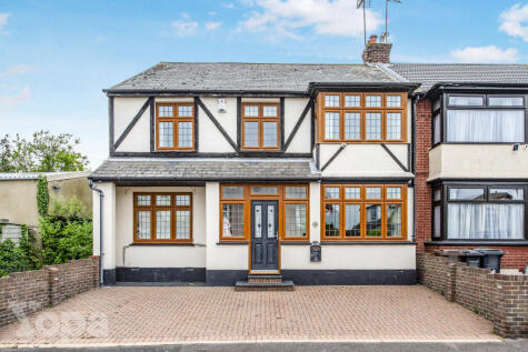 Arnold Road, Gravesend, DA12