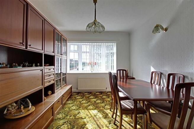 Dining room / Bedroom
