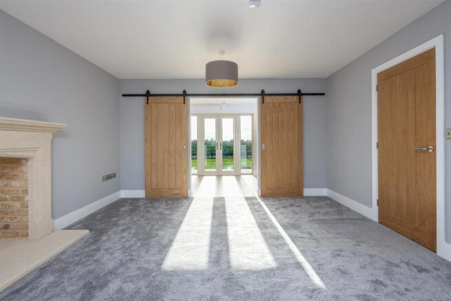 Lounge to Dining Area