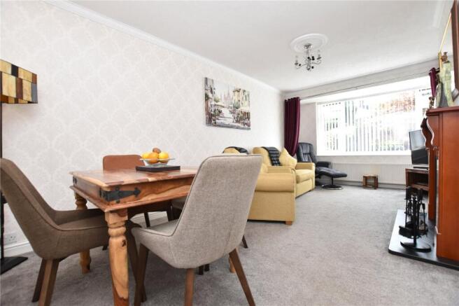2 bed Bungalow for sale Image 4