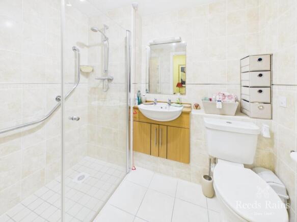 1 bed Apartment for sale Image 6