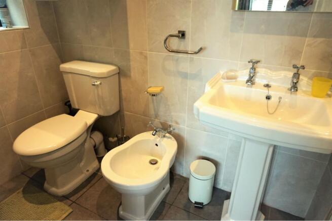 Master En-suite