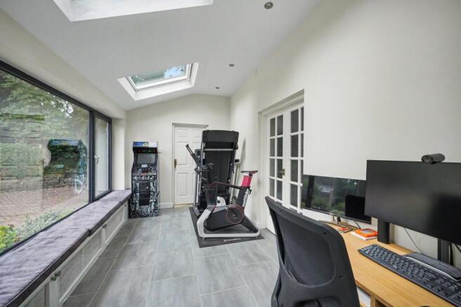 3 bed Detached for sale Image 6