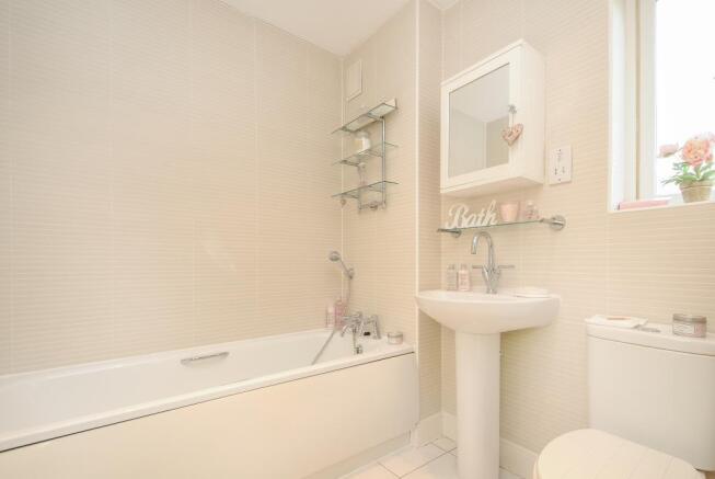 En-Suite Bathroom