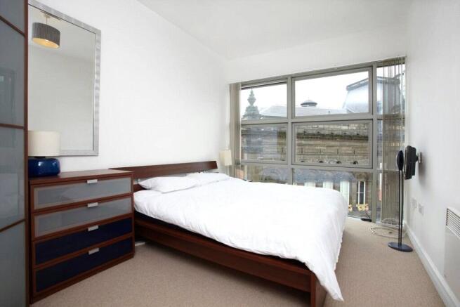 2 bed Apartment to rent Image 7
