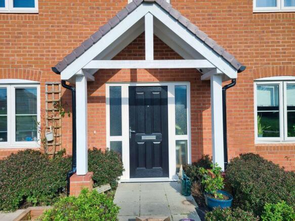 Lakeside Way, Totton, SO40 2TD photo 4