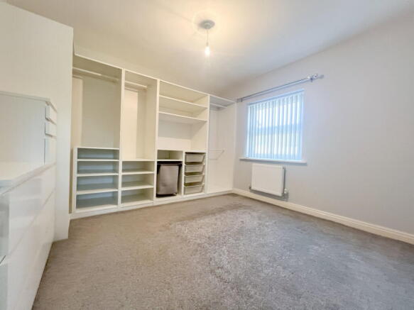 3 bed Detached for sale Image 9