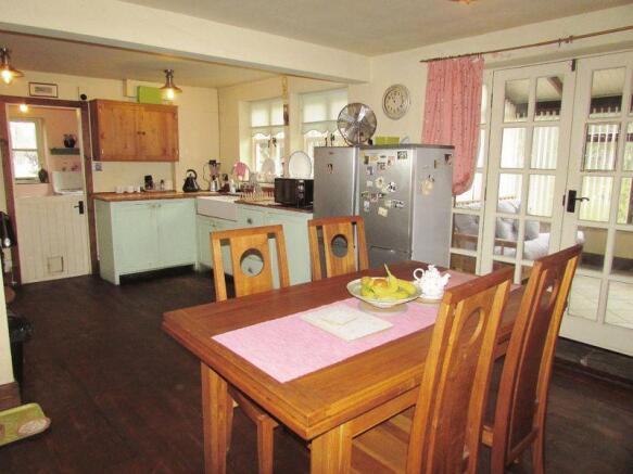 Dining Area To...
