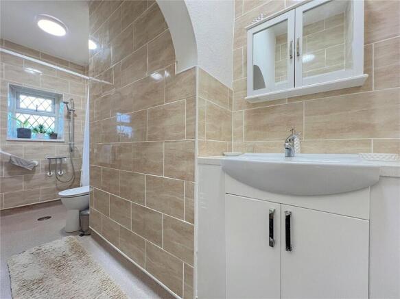 2 bed Semi-Detached for sale Image 12