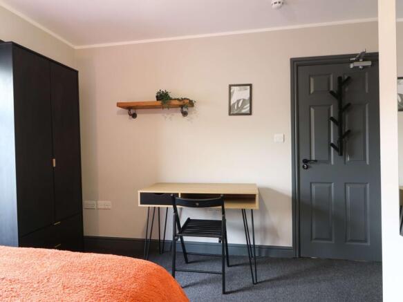 Ridgeway House Room 5 3.JPG