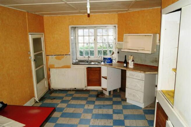 NEW KITCHEN