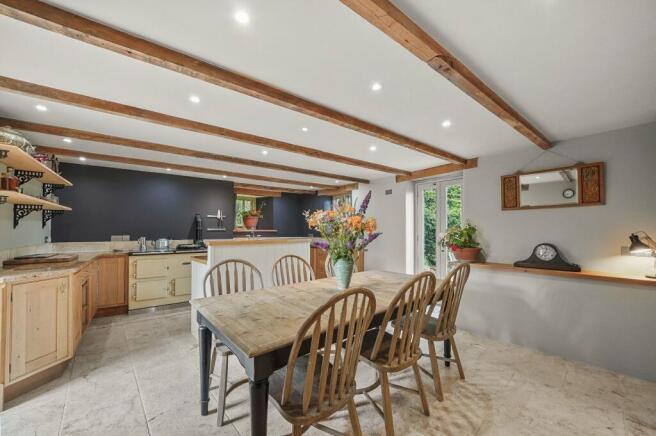 Kitchen/Dining Room