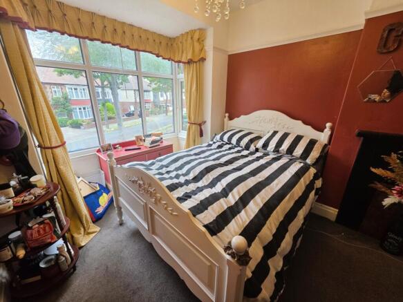 2 bed Flat to rent Image 9
