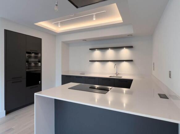 VV-Mid-Apartment 11-