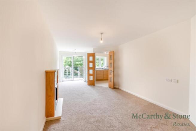 1 bed Apartment for sale Image 7