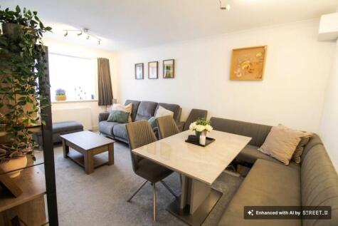 Clarence Close, Barnet, EN4