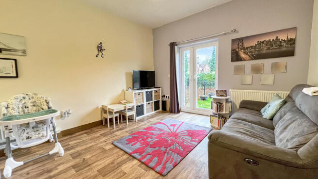 Kitchen/lounge