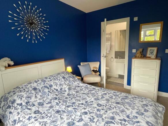 Bedroom;.jpg