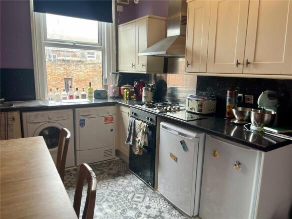 1 bed Apartment for sale Image 4