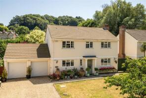 3, Woodhouse Court, Sea Road South, Bridport DT6 3XA