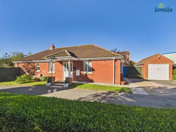 3-bed detached on Sutton Close, Market Rasen, LN8, £330,000