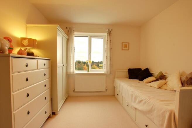 Bedroom 2 (Double)