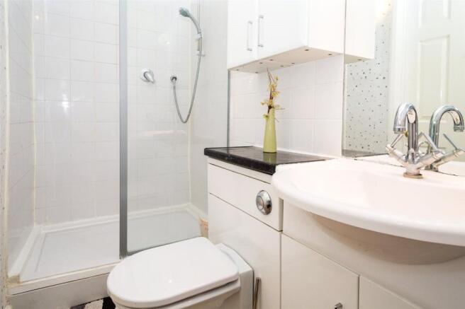 Master Ensuite