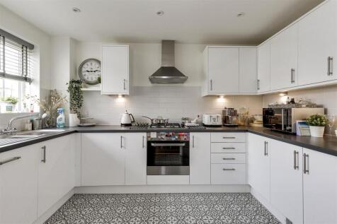Tudor Way, Hertford, Hertfordshire, SG14
