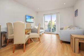 10, Theydon Mews, Station Approach, Theydon Bois, Epping CM16 7HR