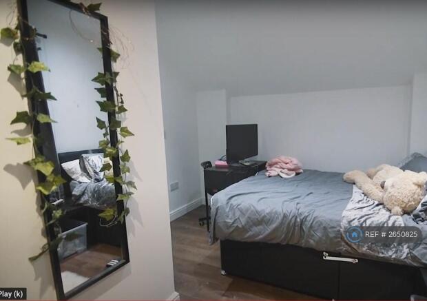 Room 6 (Ensuite Room) 