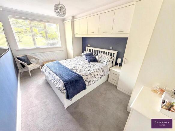 3 bed Detached Bungalow for sale Image 10
