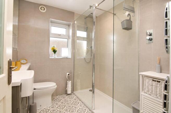 3 bed Bungalow for sale Image 12