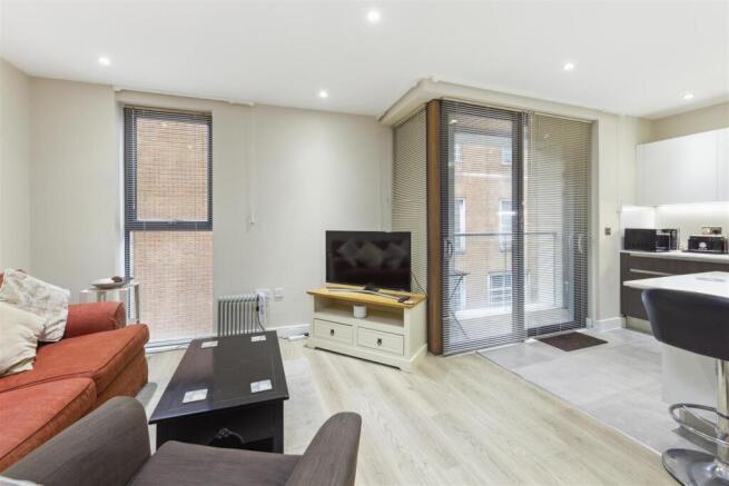 Apt-8-The-Bellerby-Apartments-Leapale-Lane-GU1-4PT