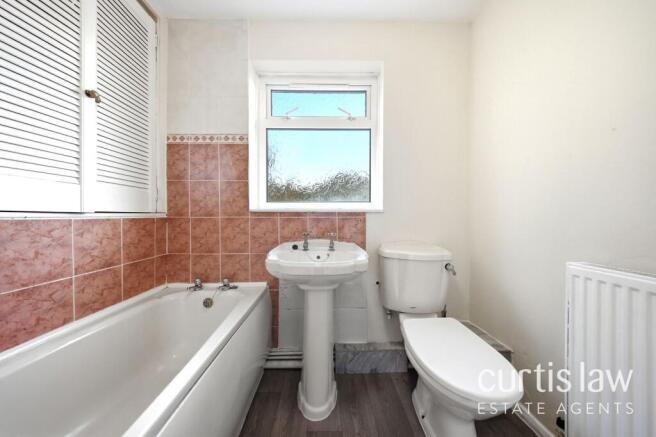 Heys Close, Blackburn, BB2 photo 3