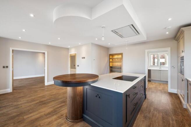 Kitchen/Dining Area