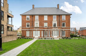 3, Turner House, Patricia Close, Wellesley, Aldershot GU11 4GG