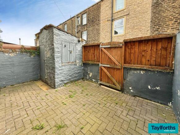 2 bed Terraced for sale Image 11