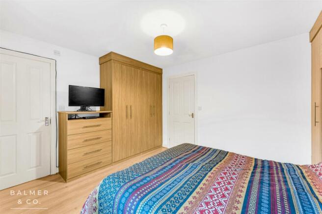 54 fairman drive wn2 2rt-12.jpg