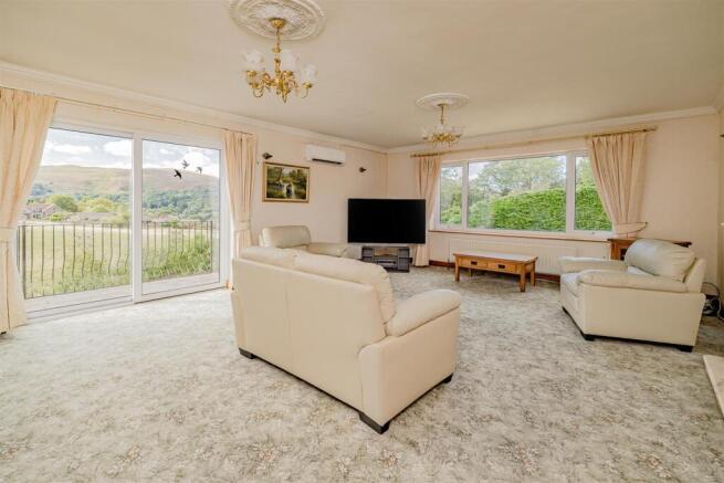 14 Hazler Orchard, Church Stretton, SY6 7AL photo 4