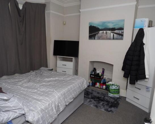 5 bed House of Multiple Occupation for sale Image 12