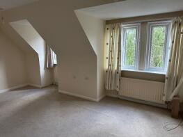 Flat 19, 234 Dormer Lodge, Coulsdon Road, Coulsdon CR5 1EA