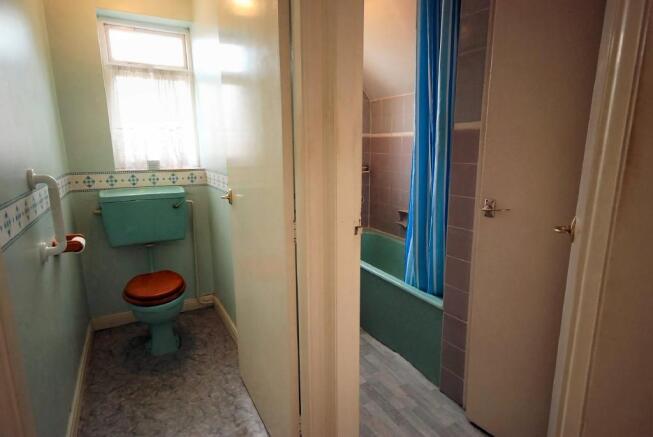 Photo 6