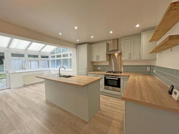Summers Close 14 - Kitchen Front.jpg