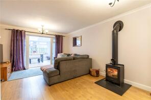 6, Blakeney Fields, Great Shefford, Hungerford RG17 7BX