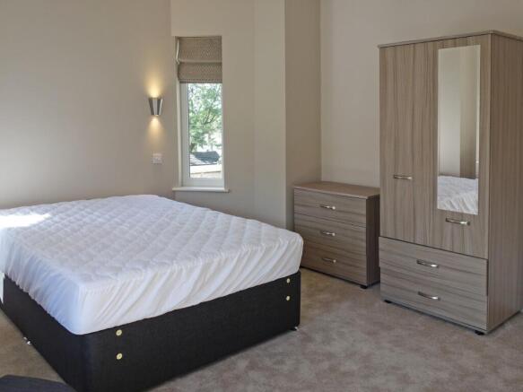 5 bed House of Multiple Occupation for sale Image 5