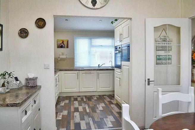 2 bed Lodge for sale Image 4