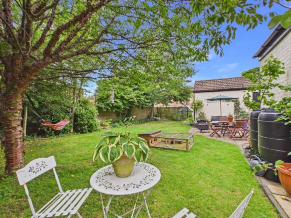 3 bed Cottage for sale Image 4