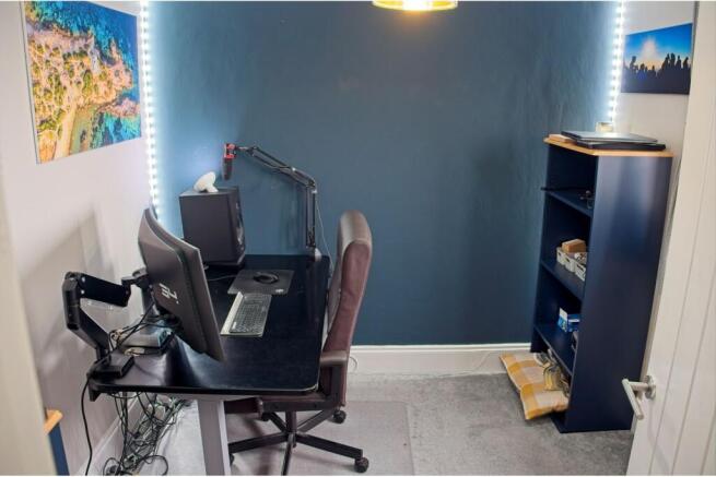 Bedroom Three/Study