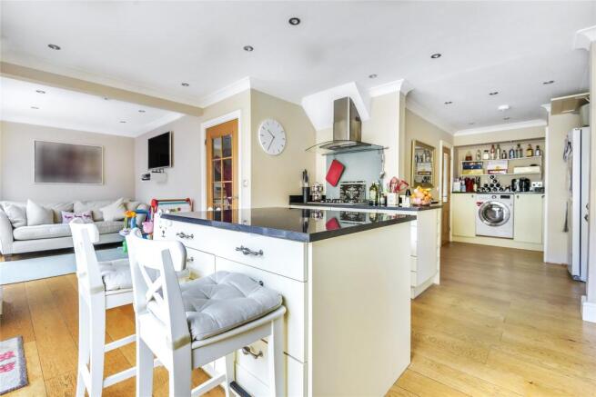 Kitchen/Breakfast Rm
