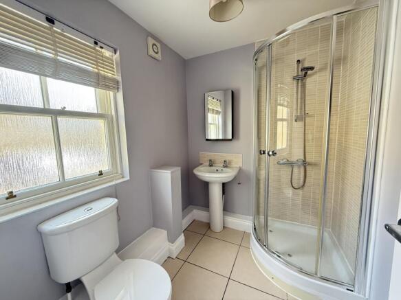 4 bed Town House for sale Image 12